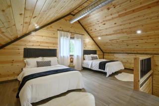 5 King Beds, Sleeps 21, Pool Table, Pets Welcome - 2