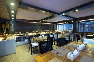The White Hotel 8A Thai Van Lung - Ho Chi Minh - 1