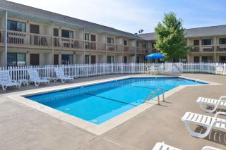 Americas Best Value Inn Canton, NC - Canton - 6