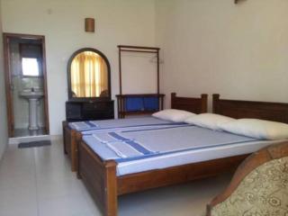 Dads Holiday Home - 3