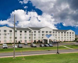 Rodeway Inn Greenville - 1