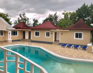 Gold Nugget Hotel - Negril - 2