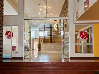 Eastiny Plaza hotel - 2