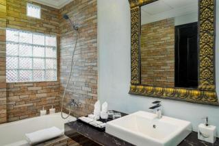 Popular Hotel & Spa - 1