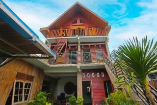 OYO 92558 Bale Datu Homestay Near Lapangan Bulutangkis By'u Badminton - Gili Trawangan - 0
