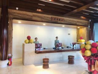 Ramada Encore by Wyndham Qionghai Downtown - Qionghai - 4