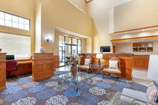 Best Western Locust Grove Inn & Suites - 9