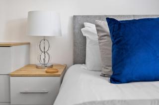 Park View House Close to Central Park and Plymouth Argyle FC - Dogs welcome - Hosted by Absolute Accommodation Plymouth - 3