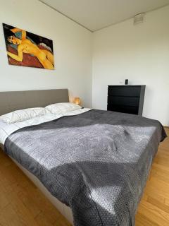Reside in the Golden Wave - Graz - 3