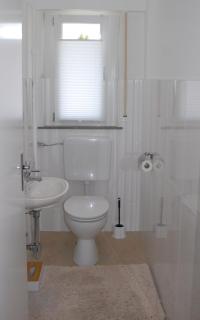 Sonnige 4 Zimmer Ferienwohnung nähe See bis zu 6 Personen - Eriskirch - 3