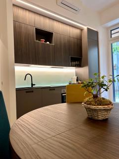 LR Deluxe Apartments - Porta Venezia - Bilocale con Giardino Privato - Milan - 9