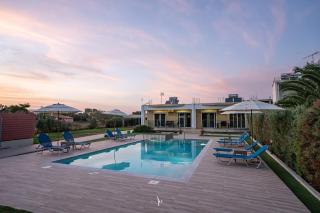 Nancy's budget villa with pool & Jacuzzi by "elite" - Laganas - 1