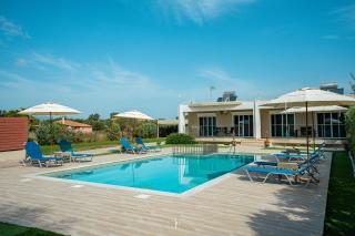 Nancy's budget villa with pool & Jacuzzi by "elite" - Laganas - 6
