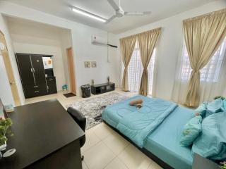 Amira Dihatiku Rumah teres 500 meter dari Hospital Sultanah Bahiyah Alor Setar Kedah, 4 bilik aircond dan free wifi - Alor Setar - 8