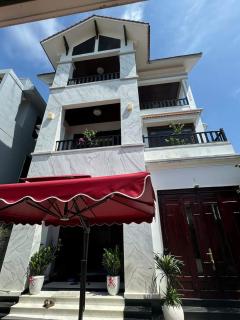LAVI Homestay - 2