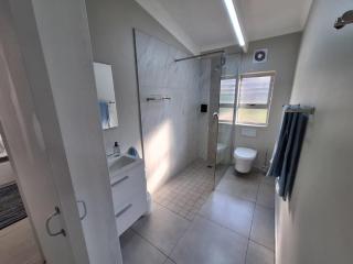 Chakas Rock Chalets no 47 with Sea View - 4