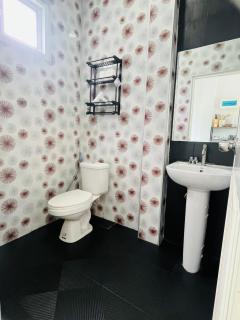 บ้าน2ห้องนอน1ห้องน้ำเงียบสงบเดิน10นาทีถึงชายหาด - 4