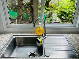 บ้าน2ห้องนอน1ห้องน้ำเงียบสงบเดิน10นาทีถึงชายหาด - 3