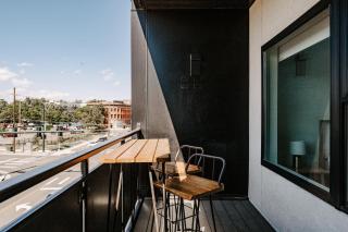 Contemporary Cool Lifestyle Loft - Zuni Lofts - Denver - 6