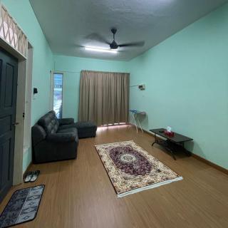 Golden City Homestay - Kuantan - 8