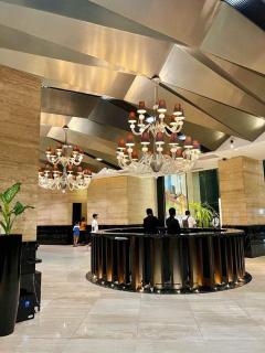 Premium Suite with Balcony at Gramercy, Makati Manila - Manila - 7