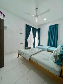 DrFiz Rumah Teratai Indah 4 bilik dan ruang tamu airconds - Semi D dua tingkat 500 meter daripada Hospital Sultanah Bahiyah Alor Setar - 4
