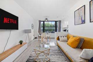 Stylish Large 3-bed Apartment, Quick Access to London Sights, Free Parking - Londra - 4