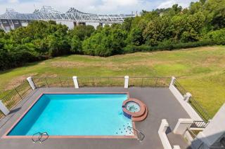 Days Inn & Suites by Wyndham Vicksburg - Vicksburg - 2