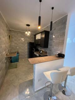 Cozy 3 Bedroom 2 Bathroom Apartment In New Cairo 3 - 6