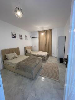 Cozy 3 Bedroom 2 Bathroom Apartment In New Cairo 3 - 3