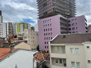 4F Attic Prishtina Central Apartment - Pristina - 6