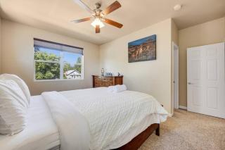 Downtown Cozy retreat - 6