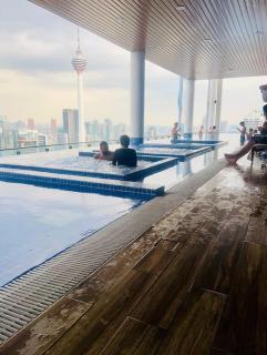 klcc luxury skypool studio - 5