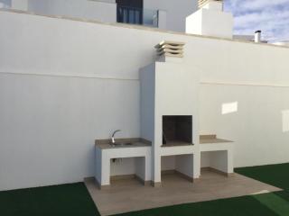PANORAMISCH modern vakantiehuis in Finestrat bij Benidorm met 3 slaapkamers, gelegen op de 1ste lijn met privézwembad en omheinde privétuin, zicht op zee, de bergen met 'Kilómetro Vertical del Puig Campana' en op de skyline van Benidorm City en Finestrat - 9