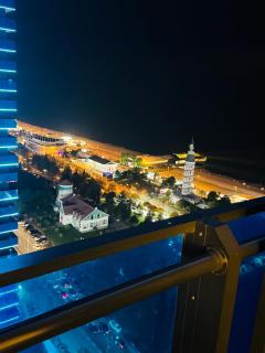 Luxsor Room in ORBI CITY - Batoemi - 8
