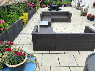 New Farm , for large groups nr Barry and beaches - 8