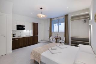 Casa Josa - Rue d'Antibes - Cannes - 0