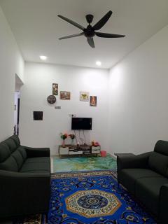 Kijal Homestay - Kemasik - 8
