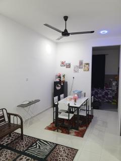 Kijal Homestay - Kemasik - 1