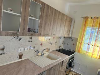 Gardenhouse2 - 1