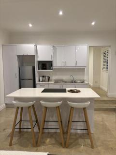 Roehampton Manor - Durban - 7