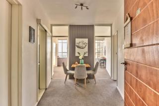 Table Mountain Retreat, Hike, Sea and City Views - Cape Town - 4