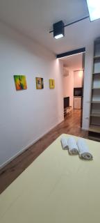 Stina's Cute Apartment - Tirana - 1