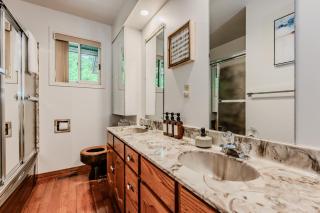 Serene Waterfront Retreat - Wiarton - 1