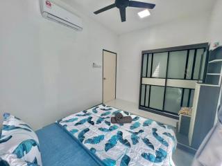 Bukan Cinta Biasa Home 3 bilik aircond, dua ruang tamu aircond dan free wifi 500 meter dari Hospital Sultanah Bahiyah Alor Setar - Kampong Sungai Mati - 2