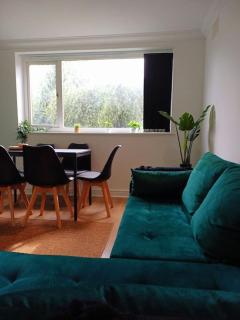 14 Contractors! Free parking - Liverpool - 9