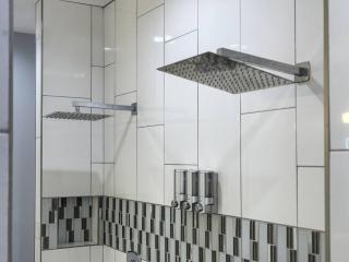 3-Story Downtown Houston Getaway - 3
