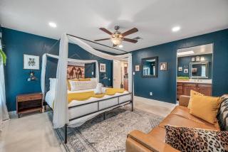 Ultimate Family Getaway w Heated Pool & Themed Rooms - Scottsdale - 7
