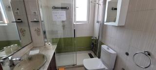 Cozy Room near Airport , Metro and Train Station - Lisboa - 6
