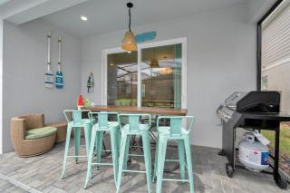 Upstay - Disney Movie Mansion at Windsor Island - 2